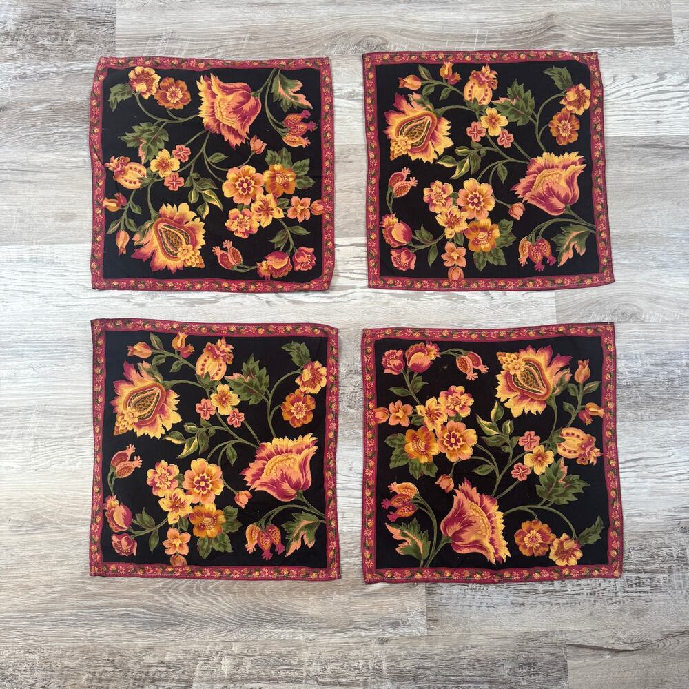 Vintage Set of 4 Floral Cloth Dinner Napkins Black Cottagecore 15x15 Fall